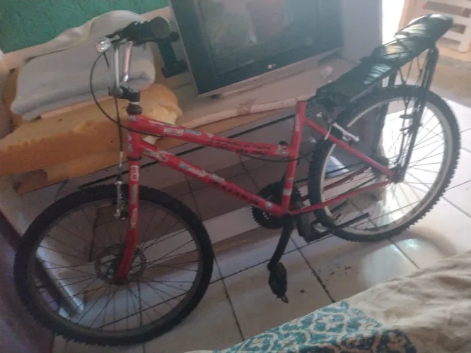Bicicleta montadinha aro 24 Preço único