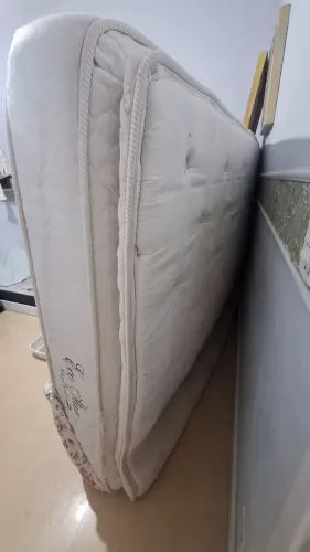 Colchão Queen Pillow