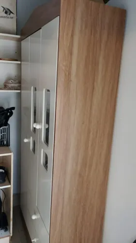 Guarda roupa infantil