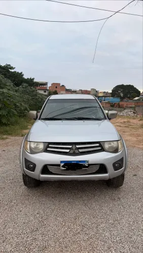 Mitsubishi L200 Triton HPE 3.2 CD TB Int.diesel MEC 2013