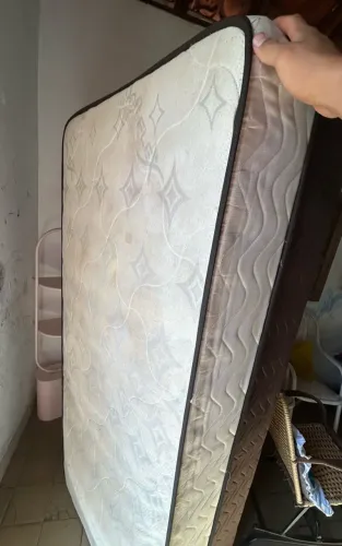 Cama solteiro 