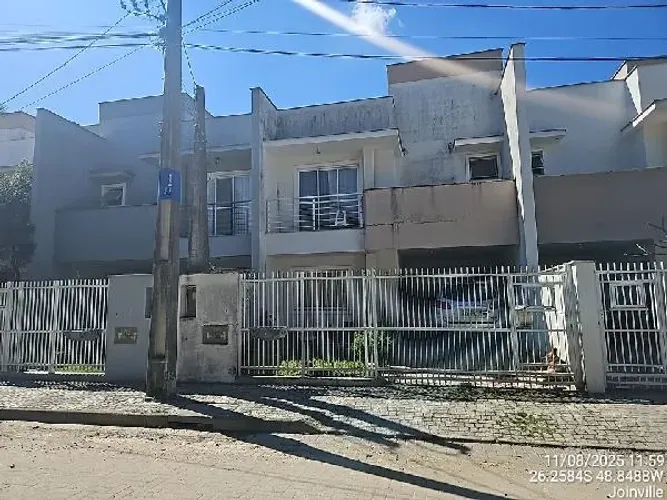 Oportunidade Única em JOINVILLE - SC | Tipo: Casa | Negociação: Leilão | Situação: Imóvel