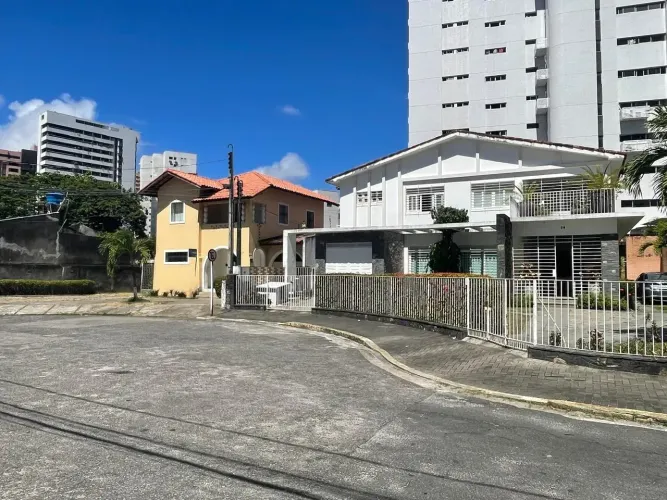 Imóvel para venda com 461 metros quadrados com 6 quartos em Aflitos - Recife - PE