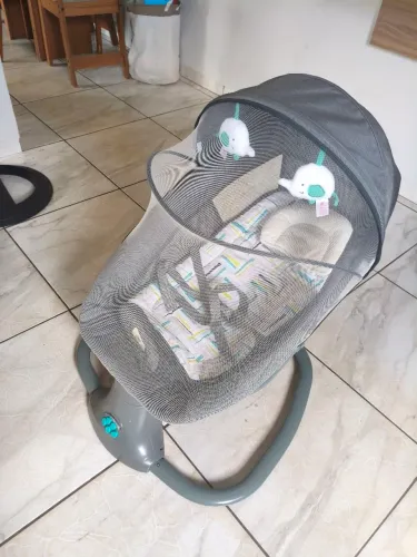 Cadeira De Balanço Para Bebê Mastela<br>Premium Elétrica Cinza