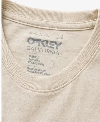 CAMISETA OAKLEY MARK II CAPSULE BEGE