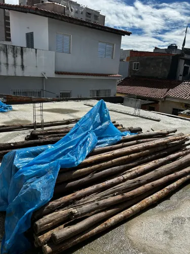 60 pontalete eucalipto 3 metros - SALDO PROMOÇÃO