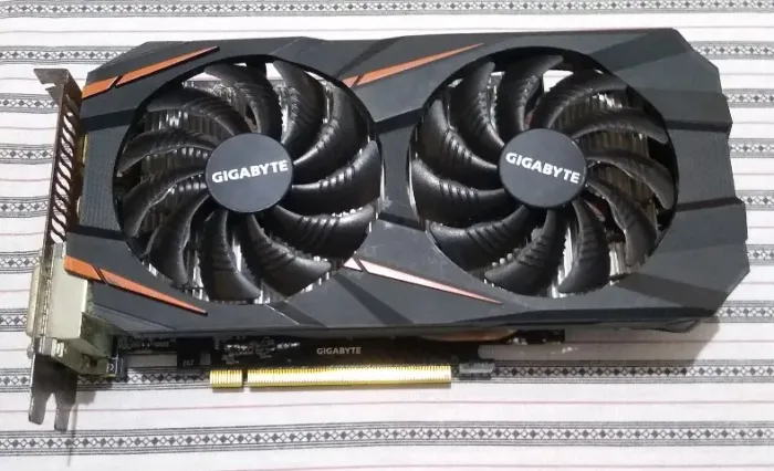 GTX 1060 3GB GIGABYTE - Com Defeito (Para retirada de peças ou conserto)