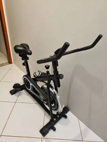 Bicicleta Ergométrica Wct 10100052 Para Spinning