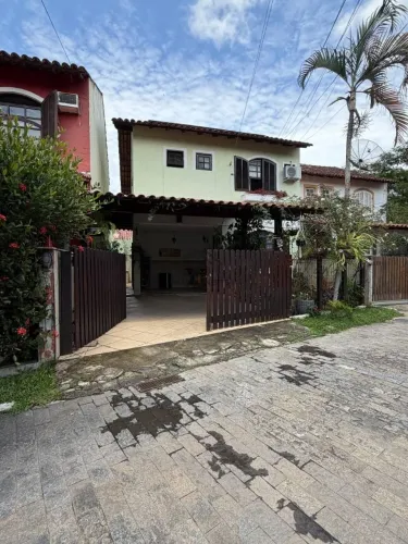Casa com 3 dormitórios à venda, 105 m² - Itaipu - Niterói/RJ