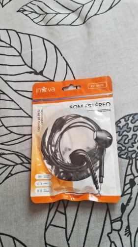 Fone de ouvido alta gualida grave e microfone para ligação e fone completo