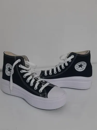 Tênis All Star com plataforma