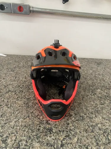 Capacete Bell Super 2R MIPS