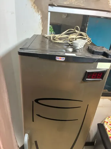 Freezer cervejeiro slim 230 litros motor 110v