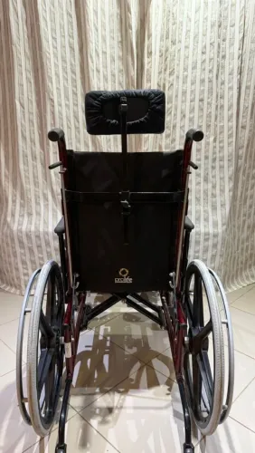 CADEIRA DE RODAS, aceita oferta
