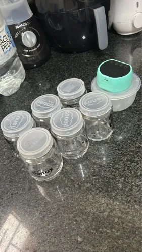 Bomba de tirar leite mais potes
