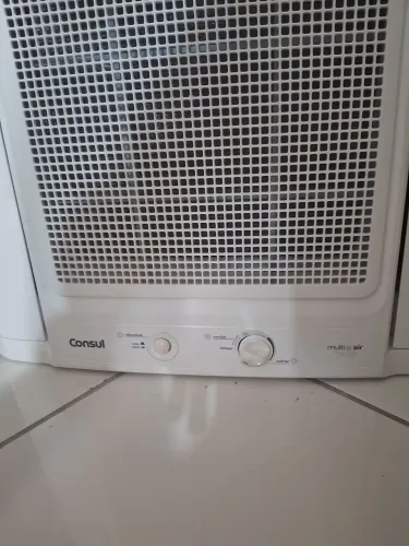 Vendo Ar condicionado 7500/Consul/ SemiNovo