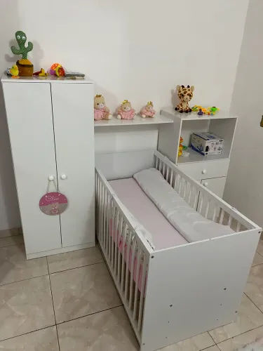 Berço completo com armários