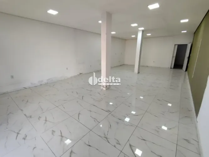Loja disponível para locação no bairro Granada em Uberlândia-MG
