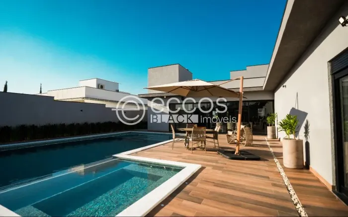 Casa em condomínio à venda, 4 quartos, 4 suítes, 6 vagas, Residencial Saint Patrick - Soro
