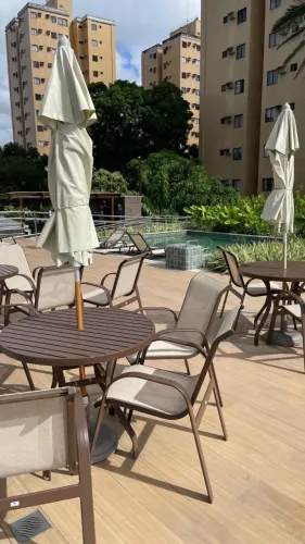 ALUGUEL TERREO NASCENTE com 50 metros quadrados com 3 quartos em Jardim São Paulo - Reci