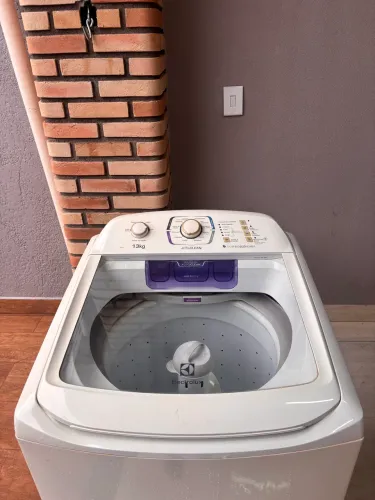 Máquina de Lavar Electrolux 13kg Jet&Clean
