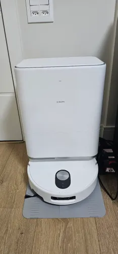 Robô Aspirador Xiaomi Robot Vacuum 5 com Base - Seminovo - Caixa Original