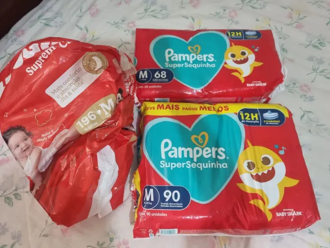 Fraldas tamanho (M) ABERTA