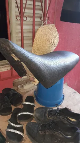 Banco  para moto xtz 125  valor 50 reais