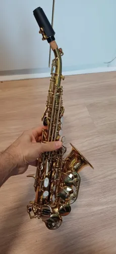 Sax Soprano Curvo Konig c/ Nota Fiscal semi-novo com pouco uso