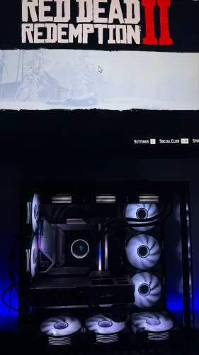 PC GAMER ASUS I9 13900K 32 GB RAM DDR5 - RTX 5070 Ti Shadow 3X MSI 16GB GDDR7- Zero