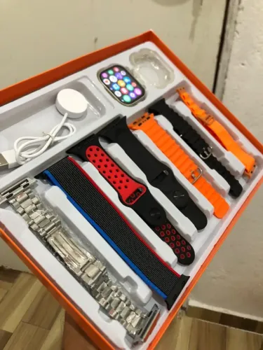 Smartwatch com Pulseiras e Capinha