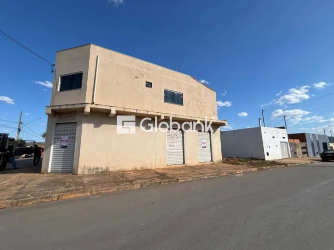 Ponto comercial com 1 banheiro e 83m² no bairro Jardim Olímpico.