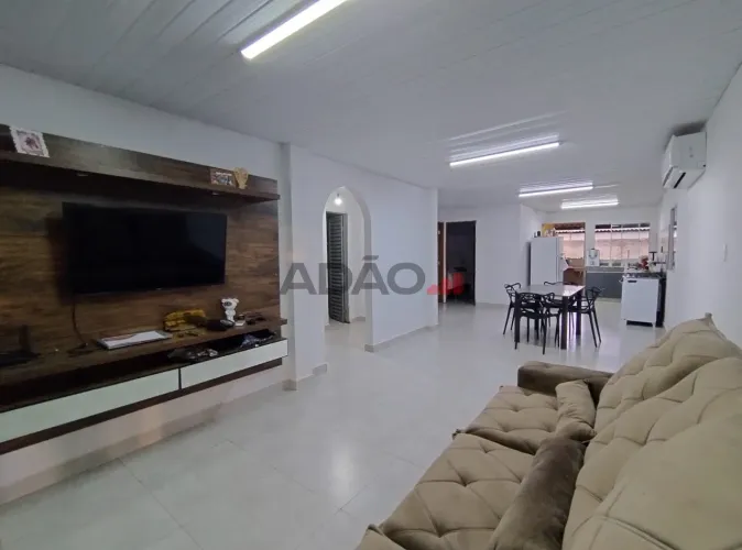 Casa no Urias Magalhães