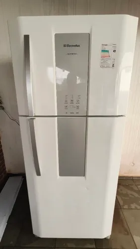Geladeira Electrolux DF80 Frost Free 553L - funcionando perfeitamente