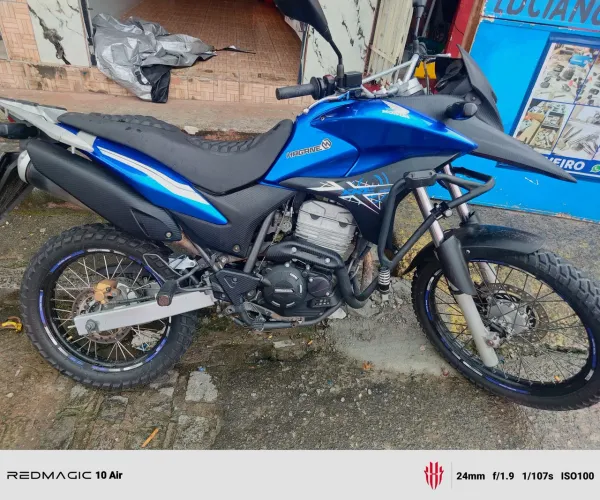 XRE 300 muito nova