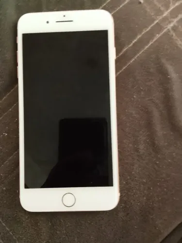 iPhone 8
