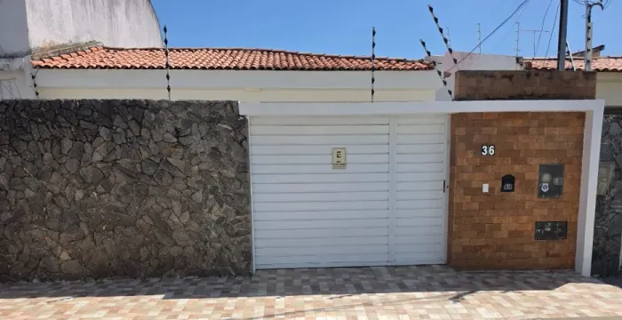 Casa 3/4, 1 Suíte na Atalaia prox ao Gbarbosa