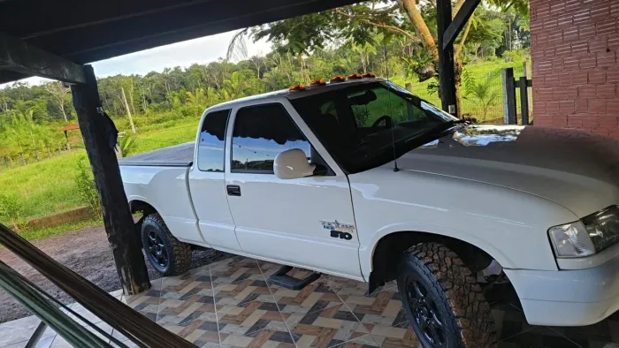 Chevrolet S10 Pick-up Std. 2.2 MPFI / EFI 1996