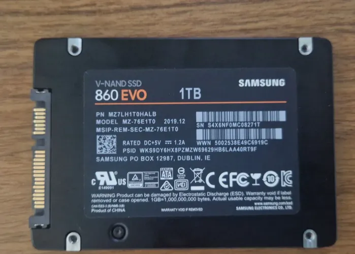 Samsung v-nand SSD 860 EVO 1Tb