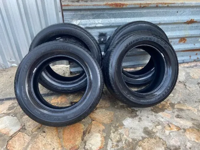 4 Pneus de Caminhonete 265/60R18