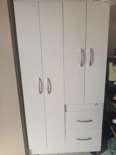 Guarda roupa