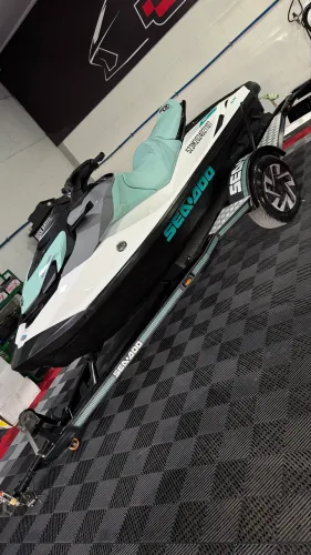Jet ski Seaado Gti 