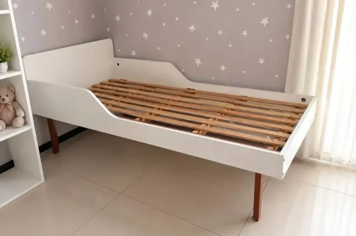 Cama infanti junior l tok stok(Acompanha colchão)