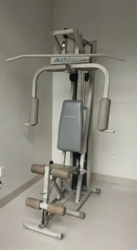 Aparelho de musculação athletic flex2001 completo (usado)