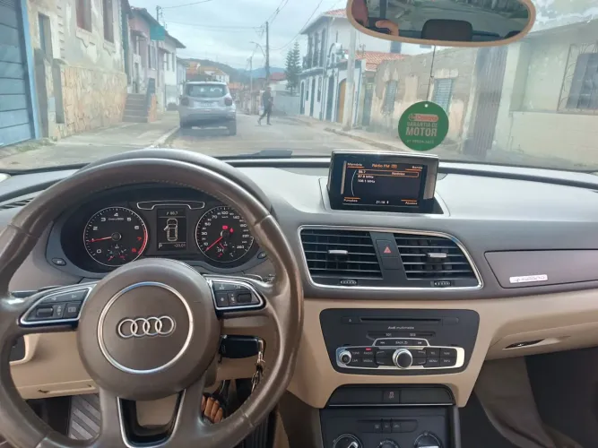 Audi Q3 2.0 TFSI Quat. 170/180cv S-tronic 5P 2013