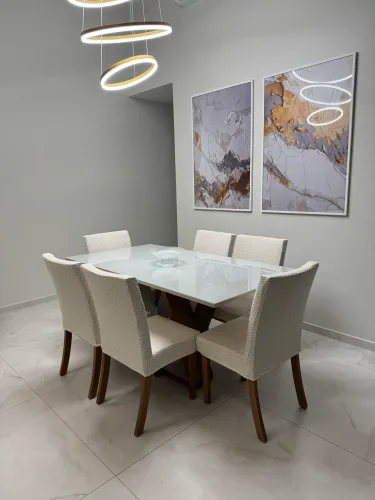 Mesa de jantar 6 lugares completa