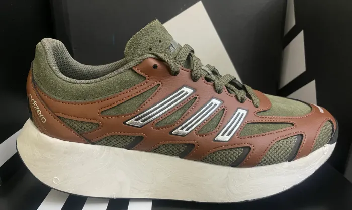 Tênis Adidas Adizero Aruku