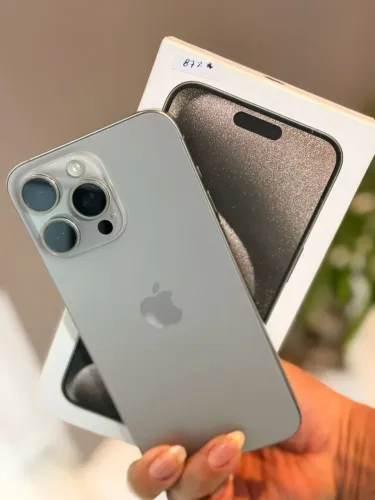 IPHONE 15 PRÓ MAX NATRUAL 
