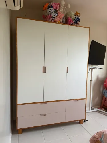 Vendo jogo de quarto infantil