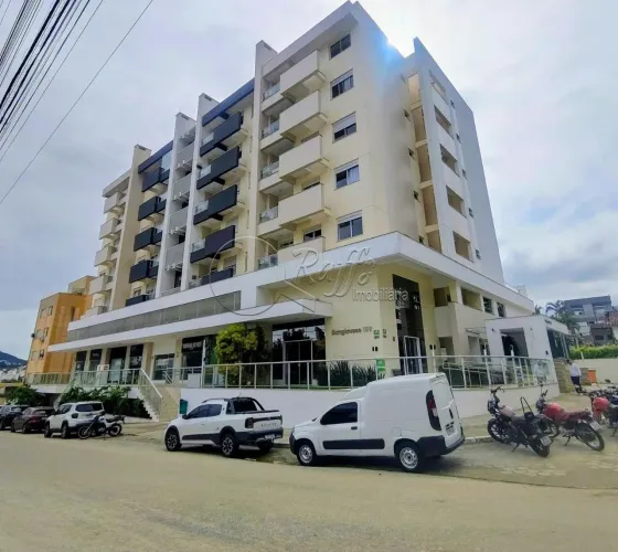 Apartamento 2 dormitórios ao lado da UFSC